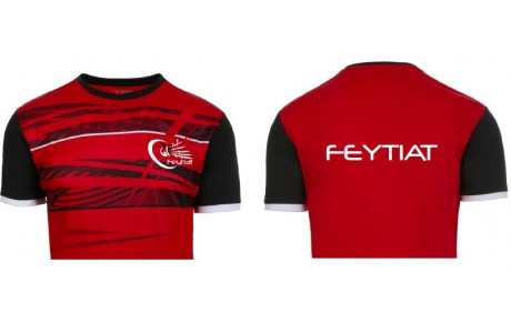 Tee-shirt du club pour la nouvelle saison 